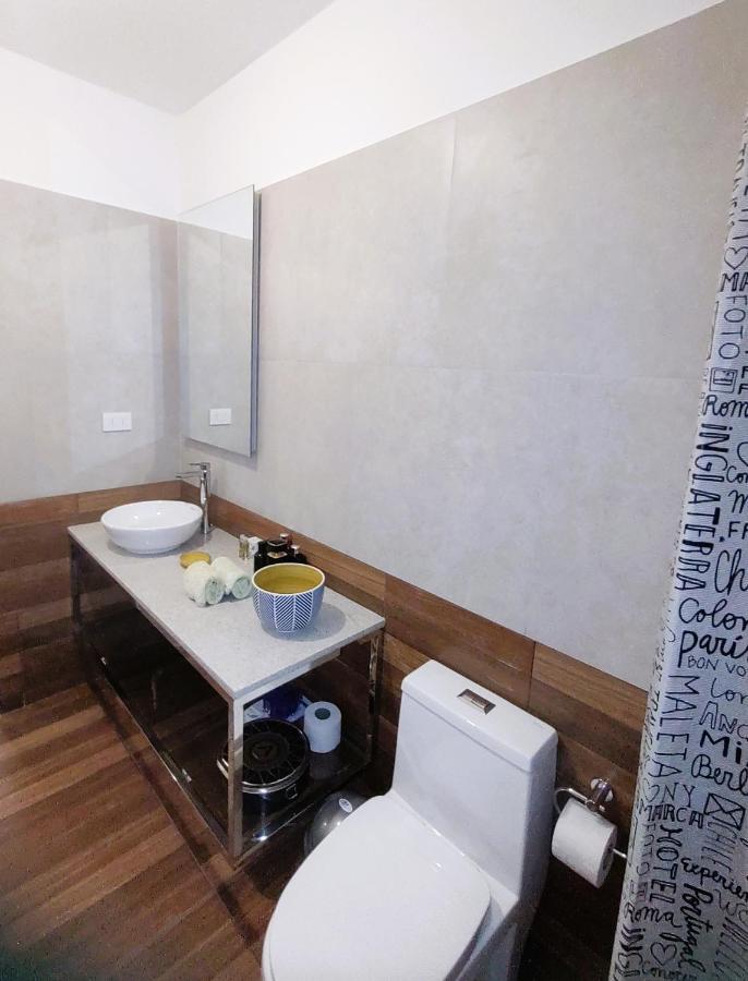 La De Guille Luxury 1 - Surco * Lima